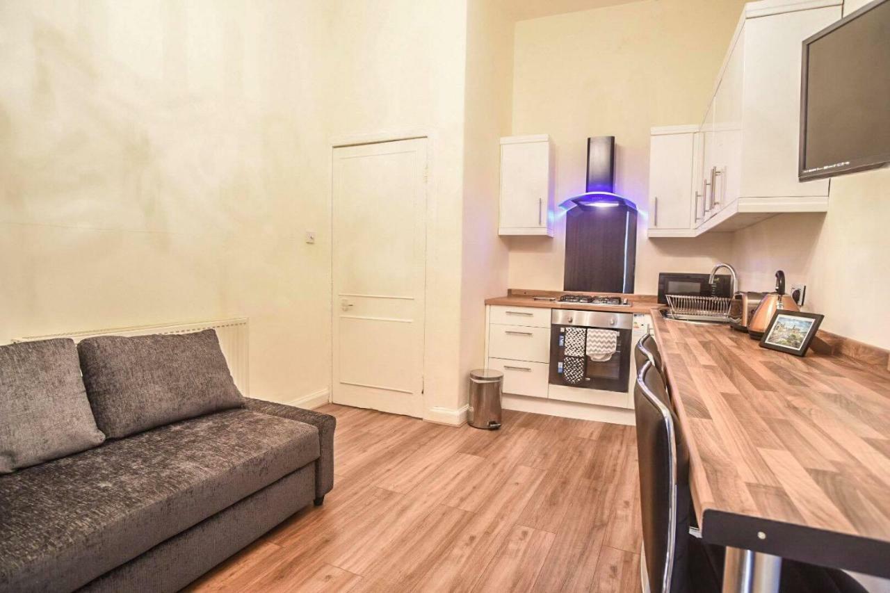 Edinburgh Ground Floor City Centre Flat Close To Princess Street Exterior foto